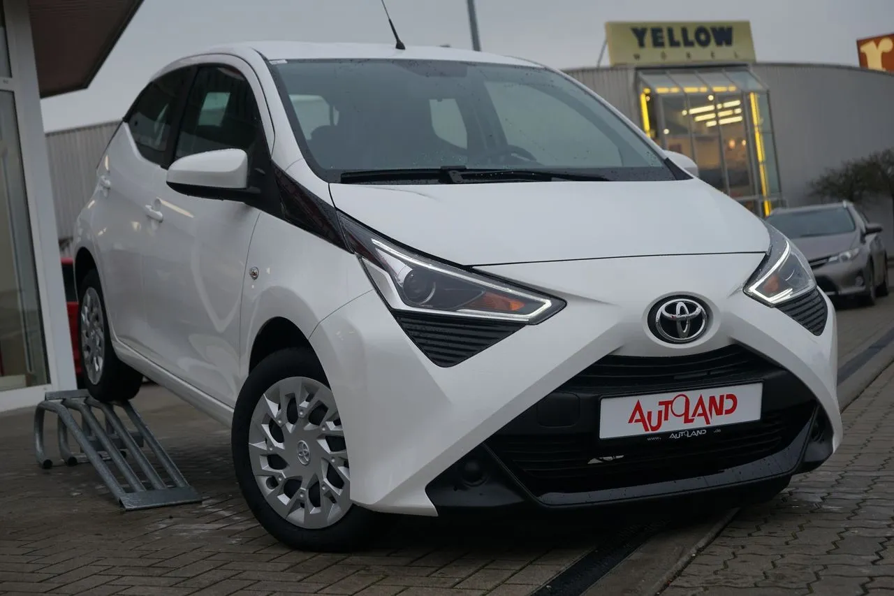 Toyota Aygo 1.0 Bluetooth...  Image 6